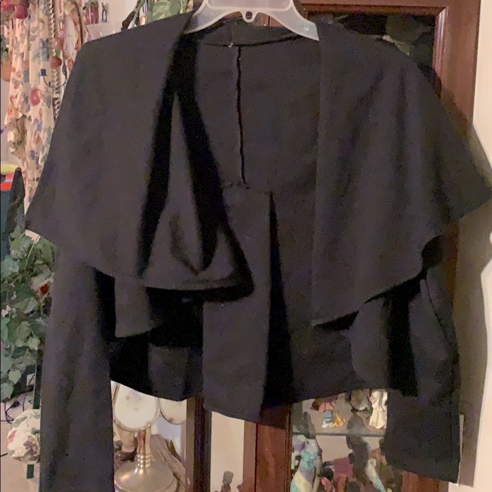 Sz lg cape shrug